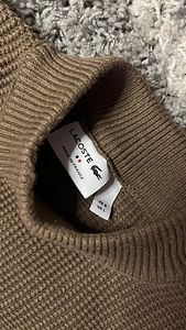 Свитер Lacoste (3 фото из 4)