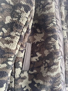 Fliisiga militaarstiilis mantel, nagu uus. (5 foto / 6)
