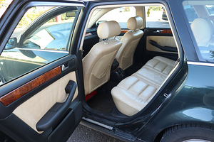 Audi A6 C5 Quattro 162кВ (220Л.с) 2001 г.в. (4 фото из 7)