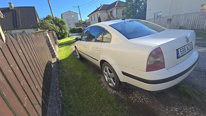 VW Passat 1.9 96kw ATM (5 foto / 9)