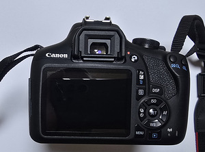 Täielik fotograafi varustus: Canon 2000D + 2 objektiivi. (3 foto / 9)