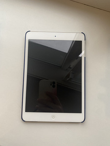 Müüa iPad mini valge (4 foto / 7)