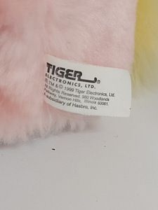 Furby 1999 | beebi "peachy" 1. generatsioon (2 foto / 2)