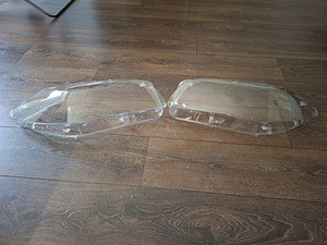 Uued esituled klaasid BMW F10/F11 jaoks (1 foto / 6)