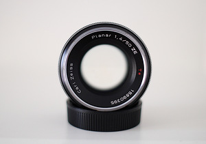 Carl Zeiss Planar 50/1.4 ZE (Canon) (1 фото из 6)