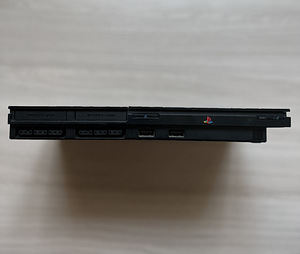 Playstation 2 Slim ps 2 (8 фото из 10)