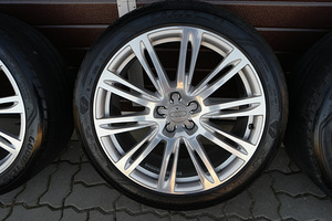 Оригинал Audi Goodyear Eagle F1 (4 фото из 7)