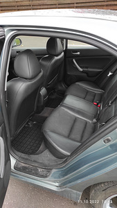 HONDA ACCORD (9 foto / 11)