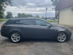 Opel Insignia 2.0 2014 (13 foto / 14)