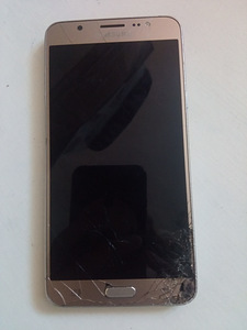 Mobiiltelefon 16GB (3 foto / 5)