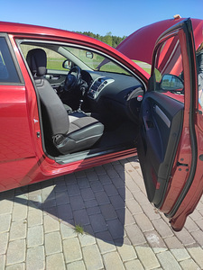 Продажа авто (8 фото из 12)