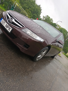 Honda accord 7 (8 foto / 14)