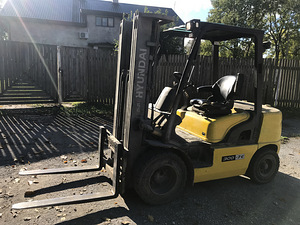Tõstuk HYUNDAI 3t 4,6m diisel (6 foto / 9)