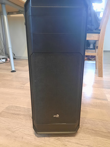 Müün heas korras arvuti (800) + monitor (50) (6 foto / 6)