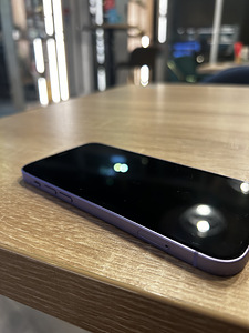 iPhone 12, 128 gb (2 foto / 4)