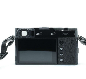 Fujifilm X100V Black (8 foto / 8)