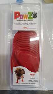 Boots on dogs (2 foto / 2)