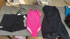 Купальники: ARENA , SPEEDO,ADIDAS (8 фото из 8)