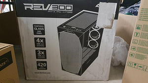 Корпуса для PC , REW 300 ; Define 7 (4 фото из 6)