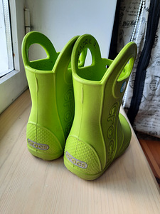 Резиновые сапоги crocs (1 фото из 2)