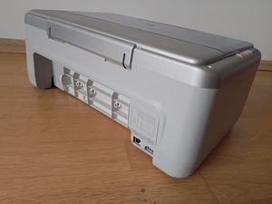 Värviprinter/skanner/koopia HP 1315 All-In-One (4 foto / 4)