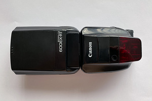 Canon Speedlite 600EX-RT (2 foto / 8)