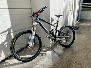 Cannondale Jekyll Carbon Mtb (1 foto / 7)