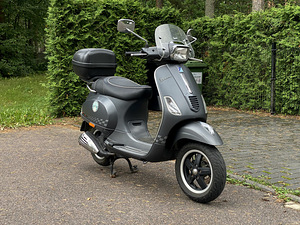 PIAGGIO VESPA S 50 4T (2 foto / 9)