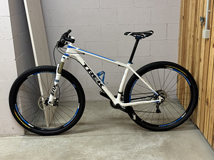 Trek Superfly 9.7 Carbon Maastikuratas (2 foto / 8)