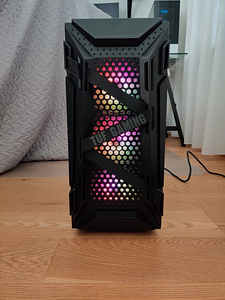 Ryzen™ 5 3600XT/GTX 1080Ti/16GB/M2+HDD Gamer PC (3 foto / 8)