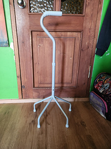 Harkkepp nelja toetuspunktiga,käimistugi (2 foto / 3)