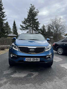 Kia sportage (4 foto / 8)