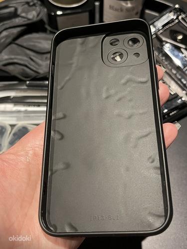 iPhone 13 black textured case Чехол (фото #2)