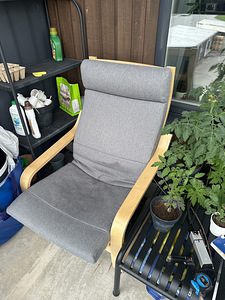 POÄNG tugitool ikea (3 foto / 4)