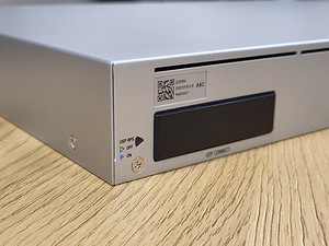 Router Ubiquiti UniFi UXG-Pro (6 foto / 6)