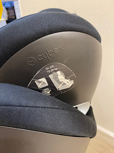 Lapse turvatool Cybex Solution M-Fix (puhas must) (2 foto / 7)