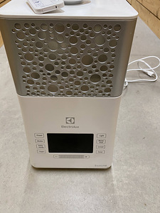Electroluxi õhuniisuti (1 foto / 3)