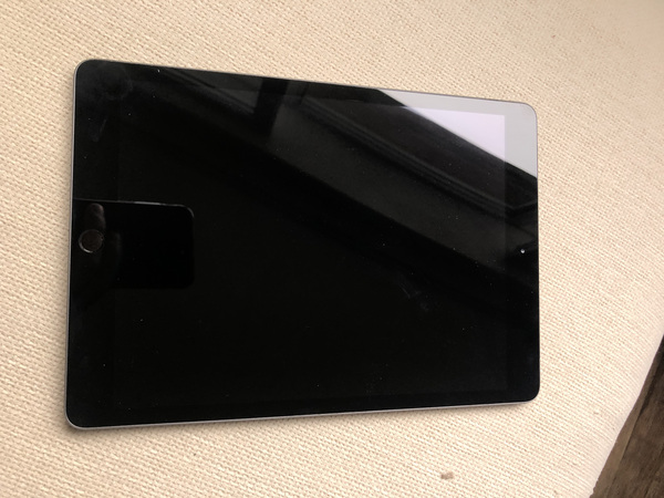 iPad 8-го поколения 32 ГБ
