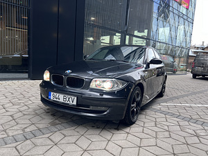 Авто BMW 120i (4 фото из 9)