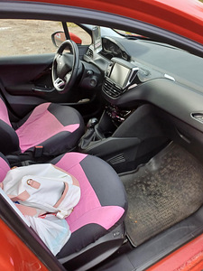 Peugeot 206 (8 foto / 9)