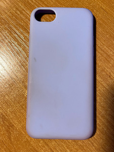 Чехлы на iPhone 8 (7 фото из 8)