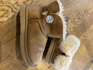 Ugg 32 см