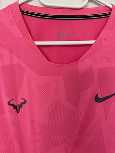 Rafael nadal t shirt (1 foto / 2)