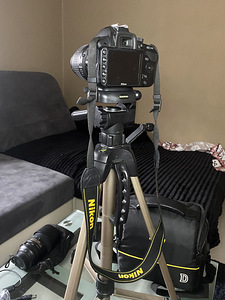 Nikon D3200 (2 фото из 9)