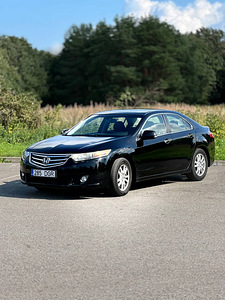 Honda Accord 2.2d 2008 (1 foto / 10)