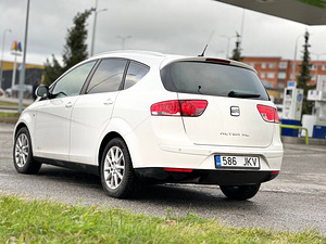 Продам Seat Altea XL (10 фото из 11)