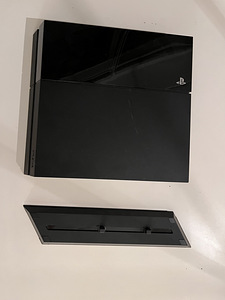 PlayStation 4 fat (3 фото из 5)