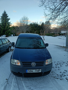 Volkswagen Caddy (3 фото из 5)