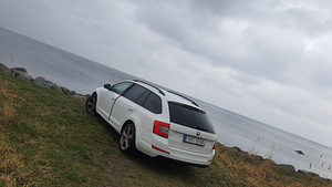 Skoda octavia 2016 (2 foto / 15)