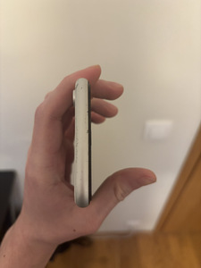 iPhone xr (1 foto / 4)